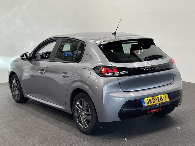 Peugeot 208 1.2 PureTech 100pk Active Pack | Navigatie | Apple Carplay/Android Auto | Parkeersensoren achter | Cruise Control | Airco | Lichtmetalen velgen