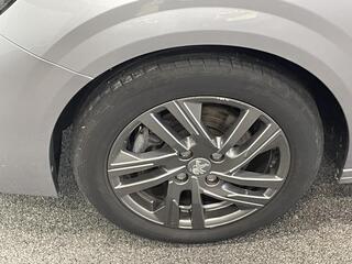peugeot-208-1.2-puretech-100pk-acti