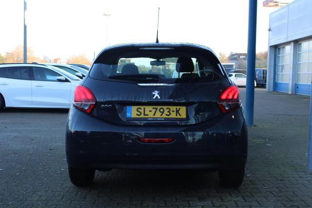 Peugeot 208 1.2 PureTech Blue Lion | Dealeronderhouden! | Distributieriem Vervangen | Cruise Control | Navigatie | Airco |