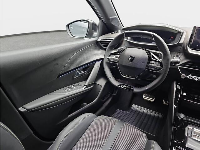 Peugeot 208 1.2 Hybrid 110 e-DCS6 GT Adaptieve cruise control/ECC/Camera.
