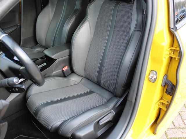 Peugeot 208 1.2 PT GT-Line | Camera / Climate / Stoelverw.