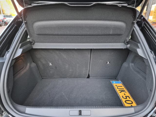 Peugeot 208 Hybrid 136 e-DCS6 GT | Ad.cruise | Panorama | Allerdikste uitvoering! | 1023km!