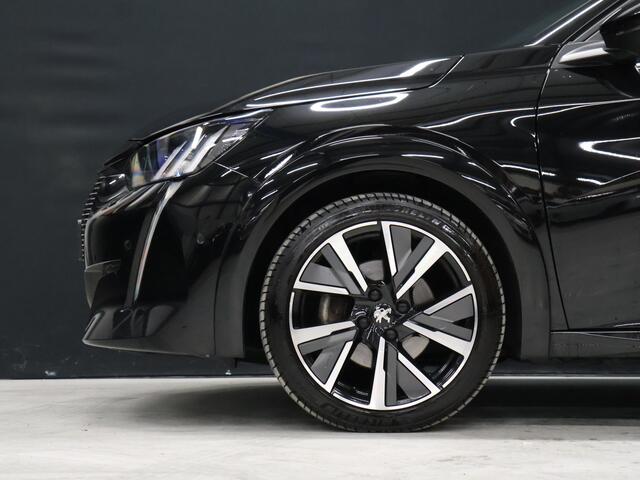 Peugeot 208 1.2 PureTech GT Automaat [PANORAMADAK, DIGITAL DASHBOARD, APPLE CARPLAY, ANDROID, DIGITAL COCKPIT, SPORTSTOELEN, SPORTSTUUR, CAMERA, PDC V+A, CRUISE, CLIMATE, NIEUWSTAAT]