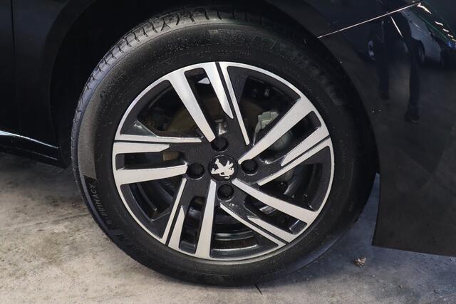 Peugeot 208 1.2 PureTech Allure Pack Camera Led Ecc Cruise 16"LM Carplay