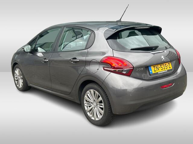 Peugeot 208 1.2 PureTech Signature Navigatie / Parkeerhulp achter / 16'' / DAB / Bluetooth / Cruise Control