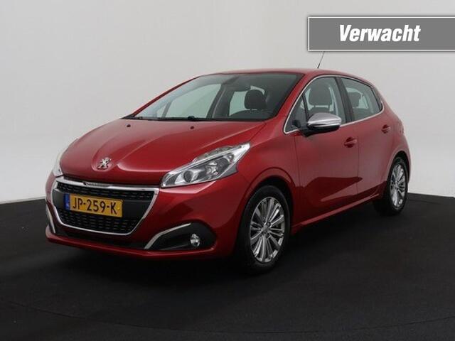 Peugeot 208 1.2 PT BL EXECUTIVE TREKHAAK ECC