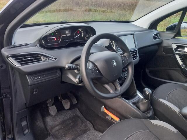 Peugeot 208 1.2 PureTech Blue Lion