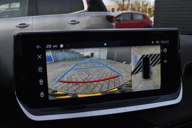 Peugeot 208 Hybrid 136 e-DCS6 GT Automaat | Navi | Camera V+A | Airco | ** Zeer compleet