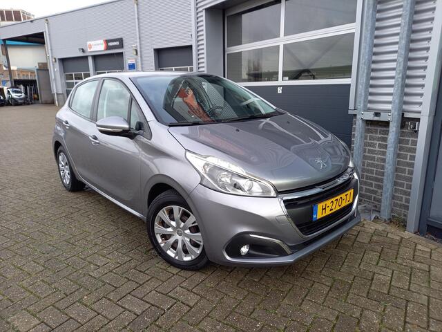 Peugeot 208 1.2 PureTech Allure - CAMERA + PDC - CARPLAY / ANDROID - CLIMA - CRUISE - NAVI -