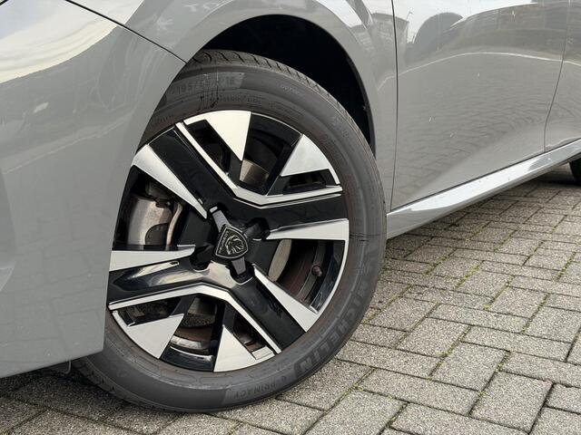 Peugeot 208 Allure 1.2 Hybrid 100PK e-DCS6 Automaat Navigatie, Achteruitrijcamera, Adaptieve Cruise Control, Parkeersensoren, Apple Carplay, Android Auto
