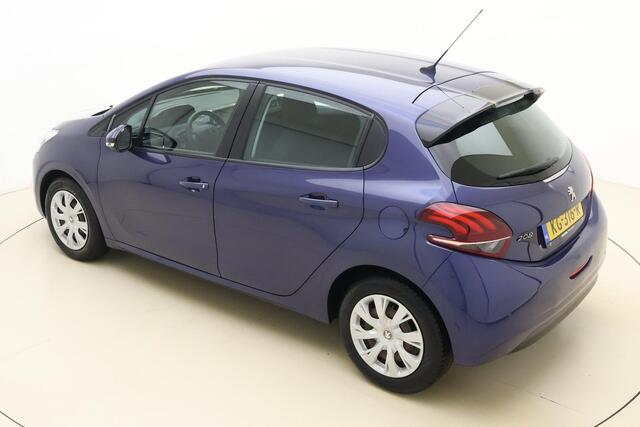 Peugeot 208 1.2 Blue Lion 82pk | Airco | Cruise Contol | Parkeersensoren Achter | DAB+ | Navigatie | Bluetooth | Armsteun
