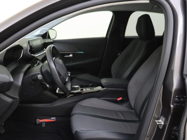 Peugeot 208 1.2 PureTech Allure | Parkeersensoren | Full Map Navigatie | Carplay |