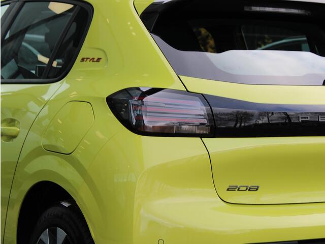 Peugeot 208 1.2 Hybrid 110 e-DCS6 Style VOORRAAD KORTING