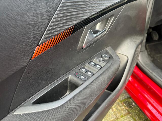 Peugeot 208 1.2 PureTech Blue Lease Active