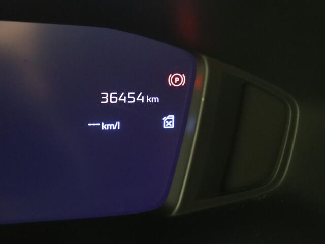 Peugeot 208 1.2 PureTech 100 Allure | Wireless Carplay | Camera | Climate Control |