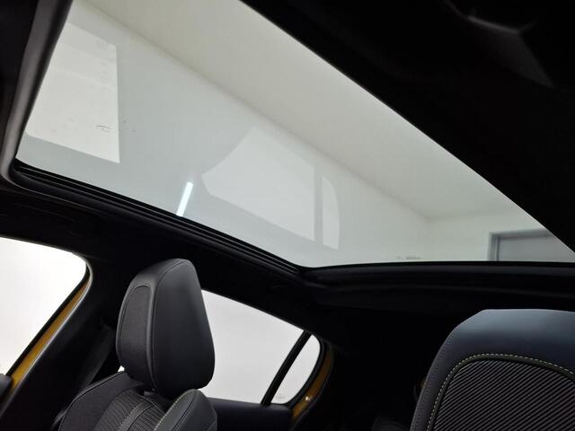 Peugeot 208 1.2 PureTech GT-Line 1e-Eig. & Dealer-Onderh. BOVAG-Garantie. NL-Auto.