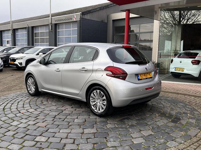 Peugeot 208 1.2 PureTech Allure | 16" LMV | PDC | Navi | BT | Volledig onderh. | Rijklaarprijs