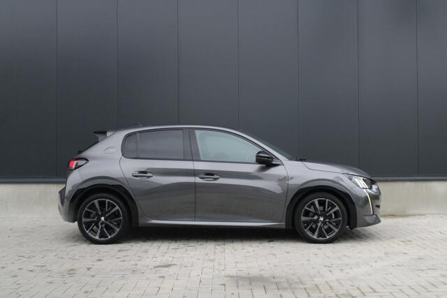 Peugeot 208 1.2 PureTech GT 100pk - Panorama - Navi - Camera - Stoelverwarming - Rijklaar