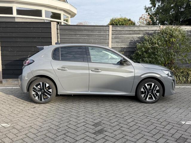 Peugeot 208 Allure 1.2 Hybrid 110PK e-DCS6 Automaat Navigatie, Rondomzichtcamera, Dodehoek Detectie, Apple Carplay, Android Auto