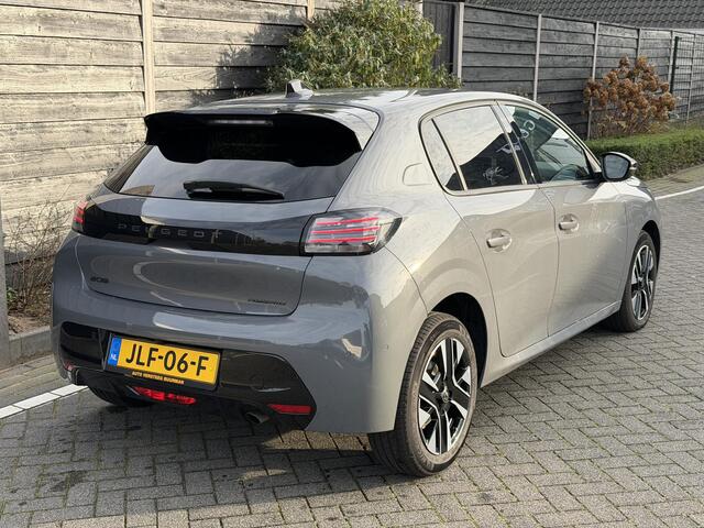 Peugeot 208 Allure 1.2 Hybrid 110PK e-DCS6 Automaat Navigatie, Rondomzichtcamera, Dodehoek Detectie, Apple Carplay, Android Auto