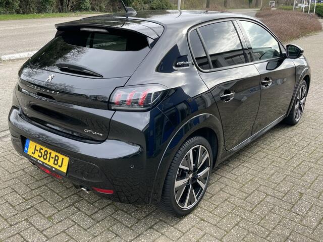 Peugeot 208 1.2 PureTech GT-Line