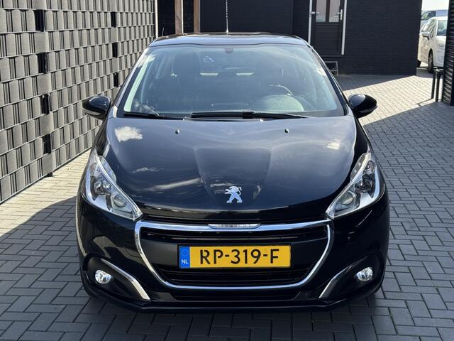 Peugeot 208 1.2 PureT. Blue Lion| 5DRS| NAVI| CLIMA| CRUISE| LM| NAP