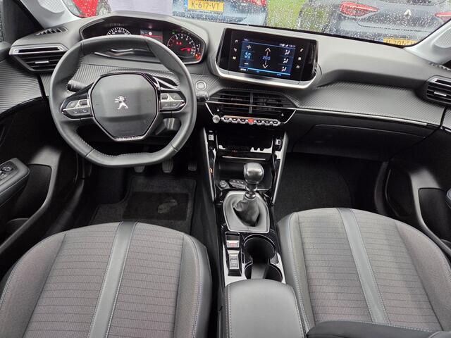 Peugeot 208 100 PK Allure | Verwarmde voorstoelen | Navigatie | LED lampen