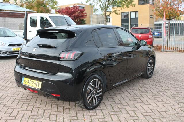 Peugeot 208 1.2 PT BL Allure, navi, apple carplay/andriod,