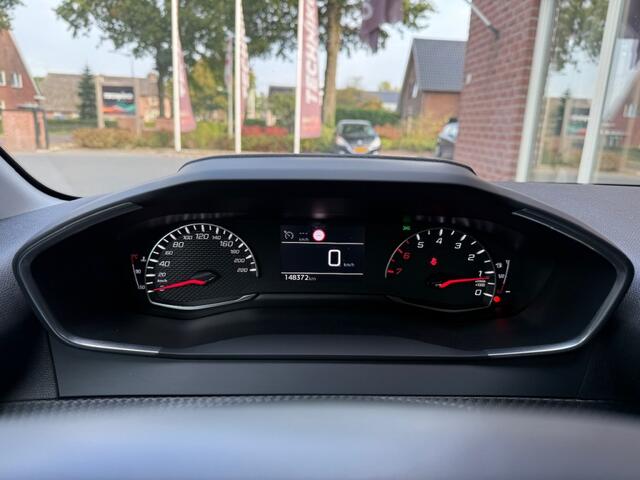 Peugeot 208 1.2 PT 101PK Active Pack PDC / LMV / NAVI / AIRCO / LED / CRUISE