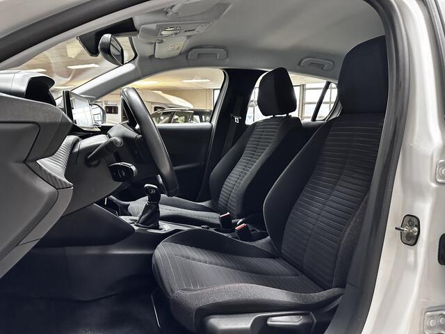 Peugeot 208 1.2 PureTech Blue Lease Active/ Camera/ 16'' LMV/ LED Koplampen/ Navi/ Apple + Android/ Airco/ Cruise/ Elek. pakket/ Isofix/ Bluetooth/ Multi. LEDER. Stuur/ PDC/ LED Dagrijverl.