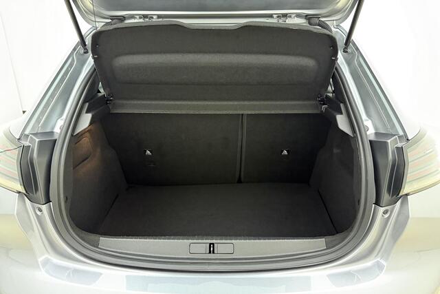 Peugeot 208 1.2 PureTech 100 Allure | Apple carplay / Android auto | Navigatie | Cruise control | Parkersensoren achter | Lichtmetalen velgen 16'' |