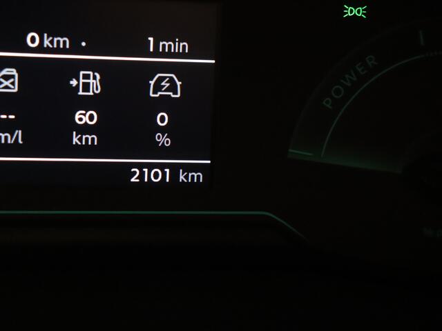 Peugeot 208 1.2 Hybrid 110 e-DCS6 Style | Parkeerhulp | Cruise | Carplay | Airco |