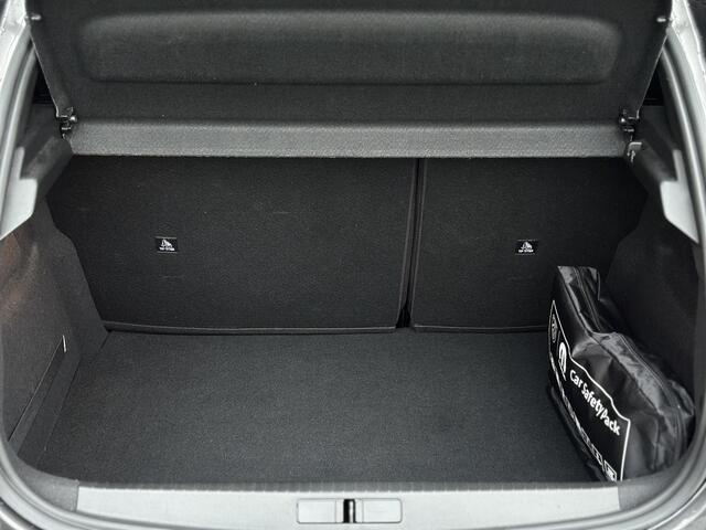 Peugeot 208 1.2 PureTech Allure Pack | Parkeercamera/-sensoren | Apple Carplay/Android Auto | Navigatie | Climate Control | Cruise Control | Full LED |