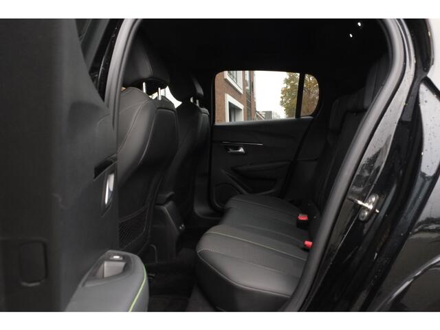 Peugeot 208 1.2 PureTech GT-Line ACC, Navigatie, Achteruitrijcamera