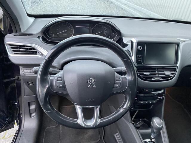 Peugeot 208 1.2 PureTech GT-line AUTOMAAT, 133Dkm, Apple CarPlay, Clima, CC, Navi, PDC, LM, nw. APK - Inruil Mogelijk -