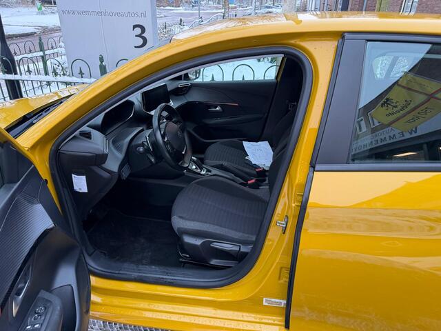 Peugeot 208 1.2 PureTech Blue Lease Active