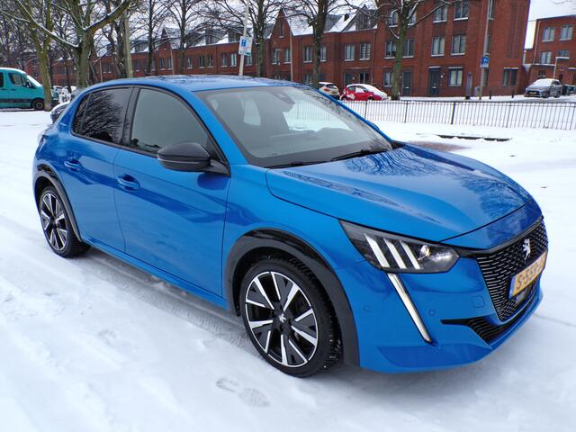 Peugeot 208 1.2 PureTech GT automaat NIEUW STAAT
