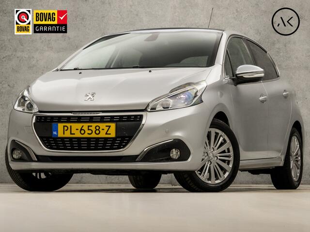 Peugeot 208 1.2 PureTech Allure Sport (PANORAMADAK, APPLE CARPLAY, NAVIGATIE, CLIMATE, GETINT GLAS, SPORTSTOELEN, CRUISE, LM VELGEN, NIEUWE APK, NIEUWSTAAT)