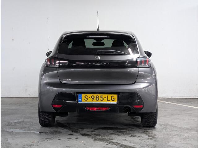 Peugeot 208 Allure 1.2 Turbo 100pk | NAVI | CAMERA | STOELVERW. | EXTRA GETINTE RUITEN | CLIMA | CRUISE CONTROL | DRAADLOZE TELEFOONLADER