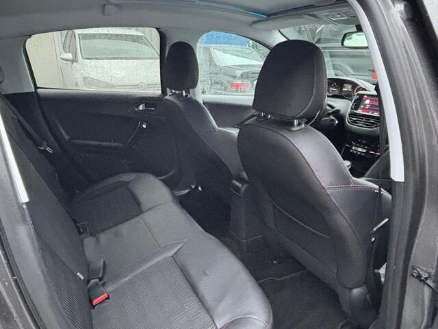 Peugeot 208 1.2 PureTech GT-line