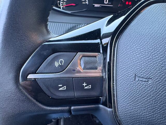 Peugeot 208 1.2 PureTech Active Pack