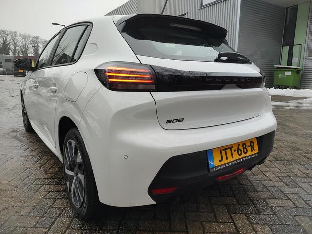 Peugeot 208 1.2 PureTech 100 Active Led Navi-Carplay Cruise-Control DAB