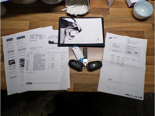 Peugeot 208 1.2 PureTech GT-Line 1E EIGENAAR AANTOONBAAR