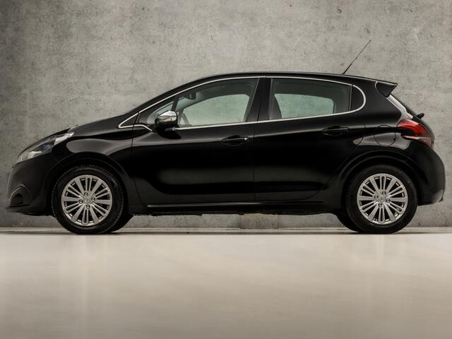 Peugeot 208 1.2 PureTech Sport (5 DEURS, GROOT NAVI, APPLE CARPLAY, CLIMATE, PARKEERSENSOREN, LM VELGEN, CRUISE, NIEUWE APK, NIEUWSTAAT)