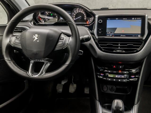 Peugeot 208 1.2 PureTech Sport (5 DEURS, GROOT NAVI, APPLE CARPLAY, CLIMATE, PARKEERSENSOREN, LM VELGEN, CRUISE, NIEUWE APK, NIEUWSTAAT)