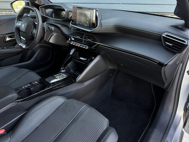 Peugeot 208 1.2 Puretech 130 pk GT Automaat 360 Camera, ACC, BTW