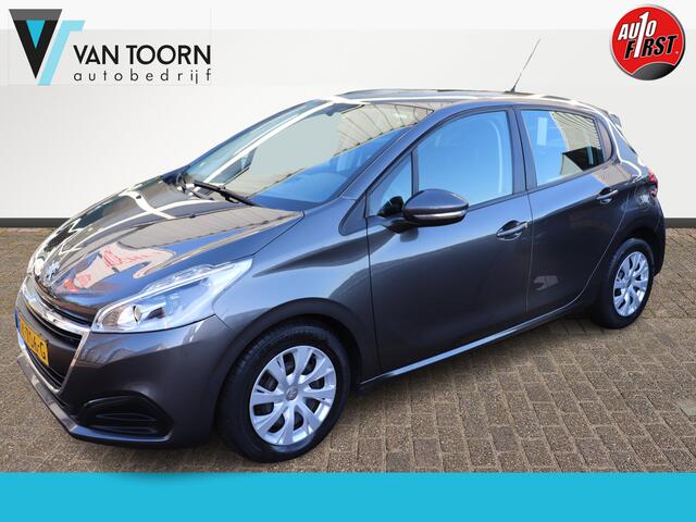 Peugeot 208 1.2 PureTech Active automaat. Lage Km stand.