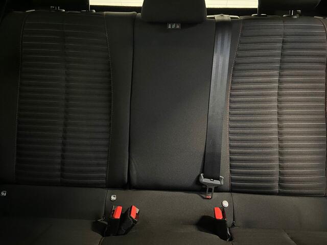 Peugeot 208 1.2 PureTech Blue Lease Active