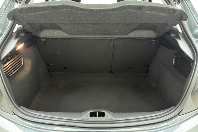 Peugeot 208 1.2 PureTech Allure | Apple carplay/Android auto | Cruise control | Climate control | Navigatie | Lichtmetalen velgen 16'' |