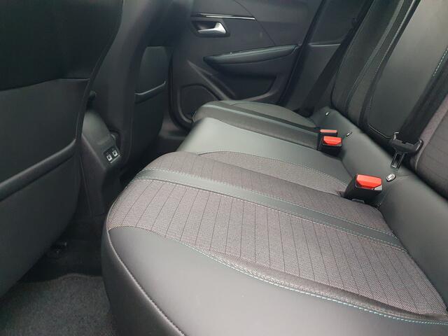 Peugeot 208 1.2 PureTech Allure NAVI/CRUISE/AIRCO/LMV